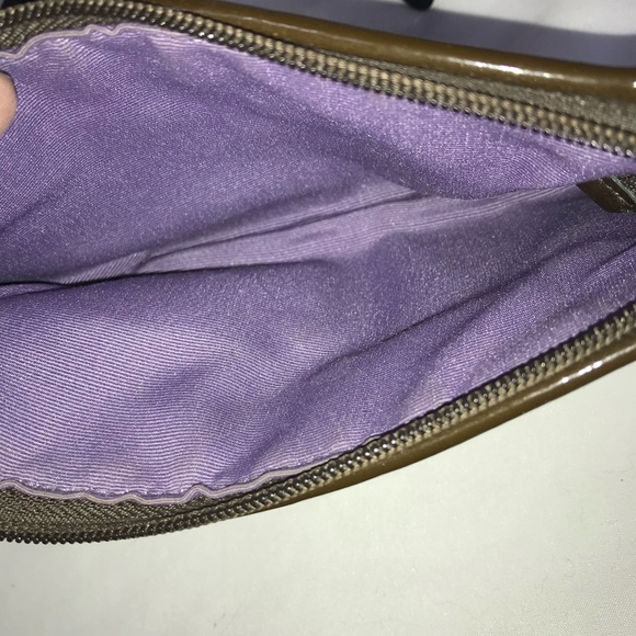 Coach Patchwork Brown Gold Wristlet with Lavendar Interior EUC - Picture 4 of 4